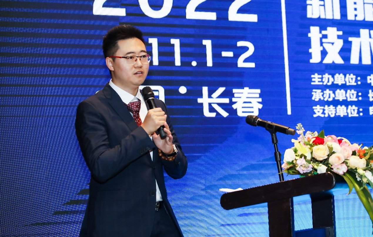 捷翼:创新引擎,助力汽车高压连接系统轻量化发展