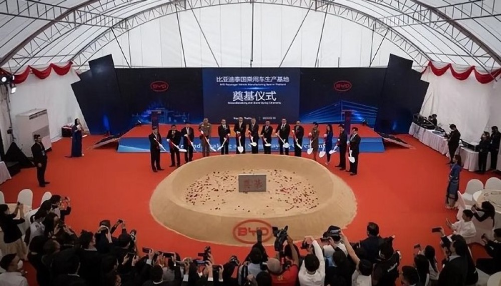 比亚迪、哪吒同时宣布泰国工厂奠基,新能源汽车公司海外布局提速