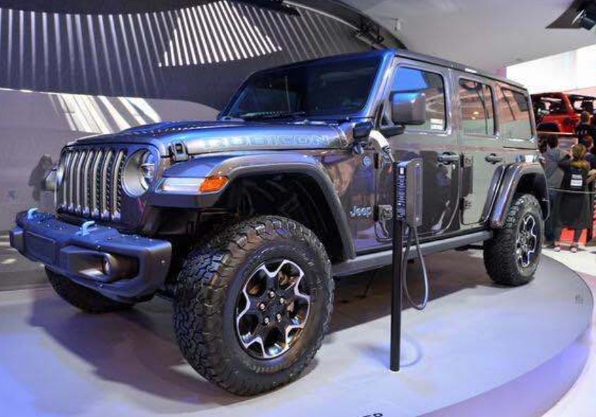 国外召回 | Stellantis因变速器和电池问题在美国召回16.8万辆汽车