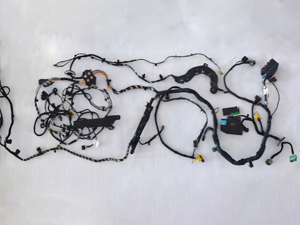 座舱线束-湖北正奥