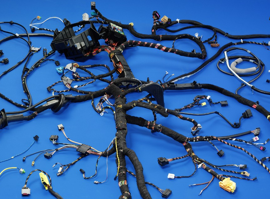 资讯 | 富国银行：乌克兰线束工厂停工 或影响欧洲10-15%的汽车产量