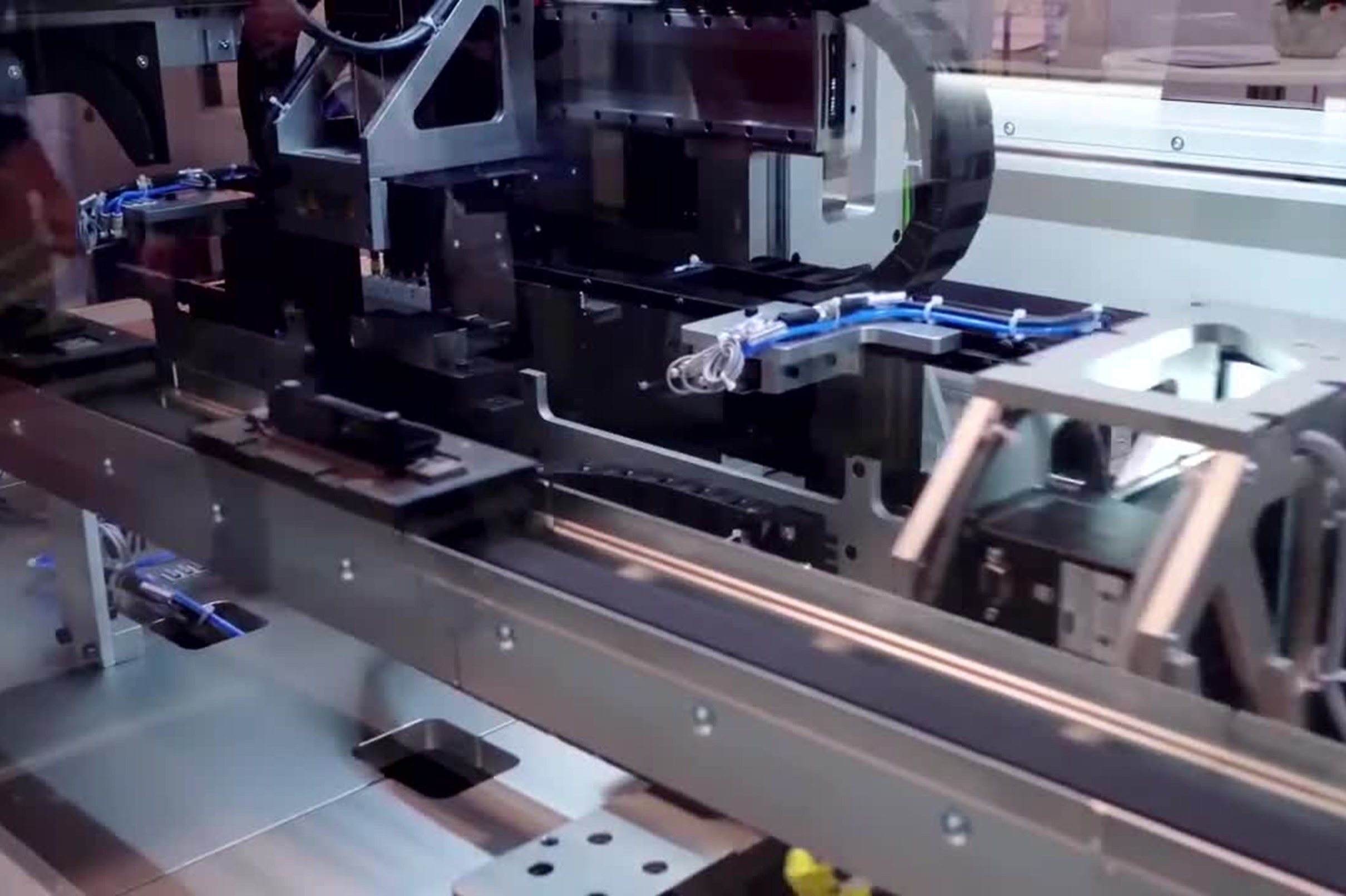 Introduction of the new EIS 3D at the productronica Munich.