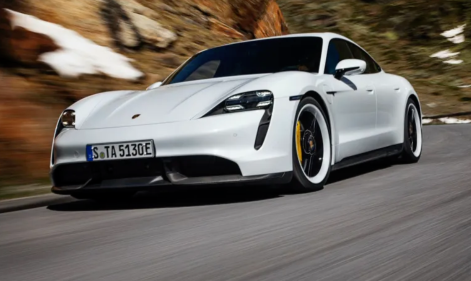 召回 | 座椅线束的织物护套可能卷入到座椅调节器的驱动轴中,造成座椅线束损坏,保时捷召回6172辆进口Taycan电动汽车