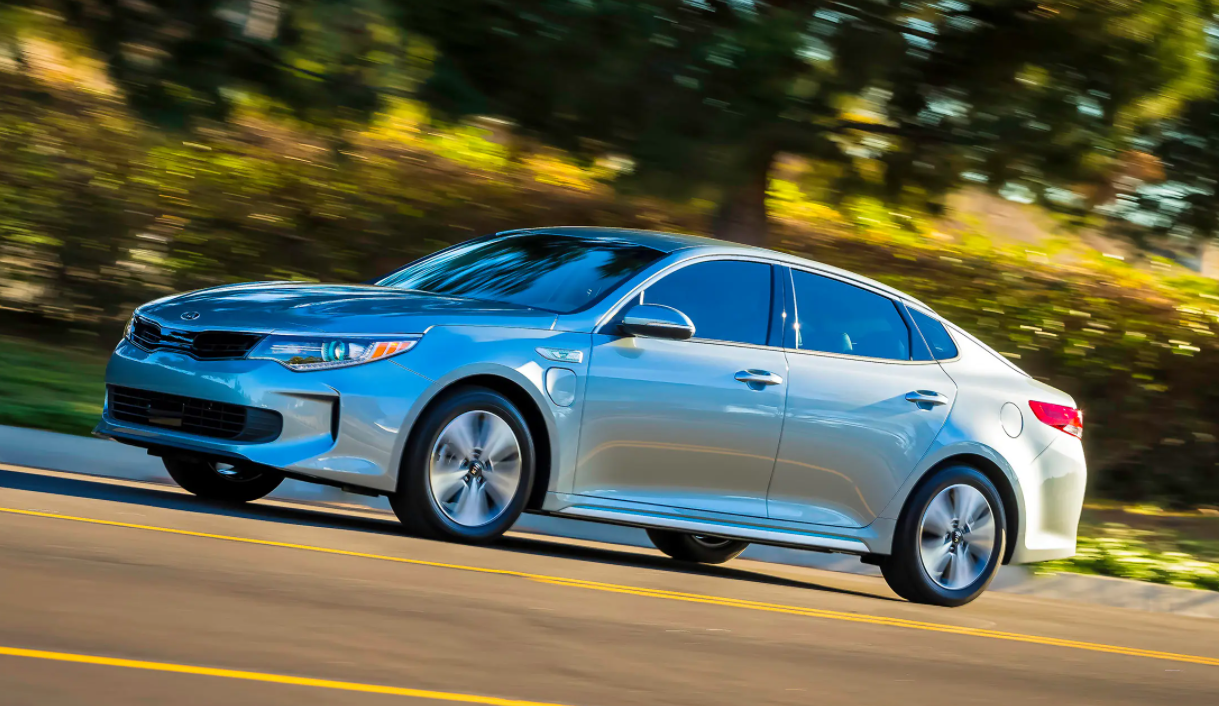 粘合剂不足 起亚在美召回25.8万辆Optima