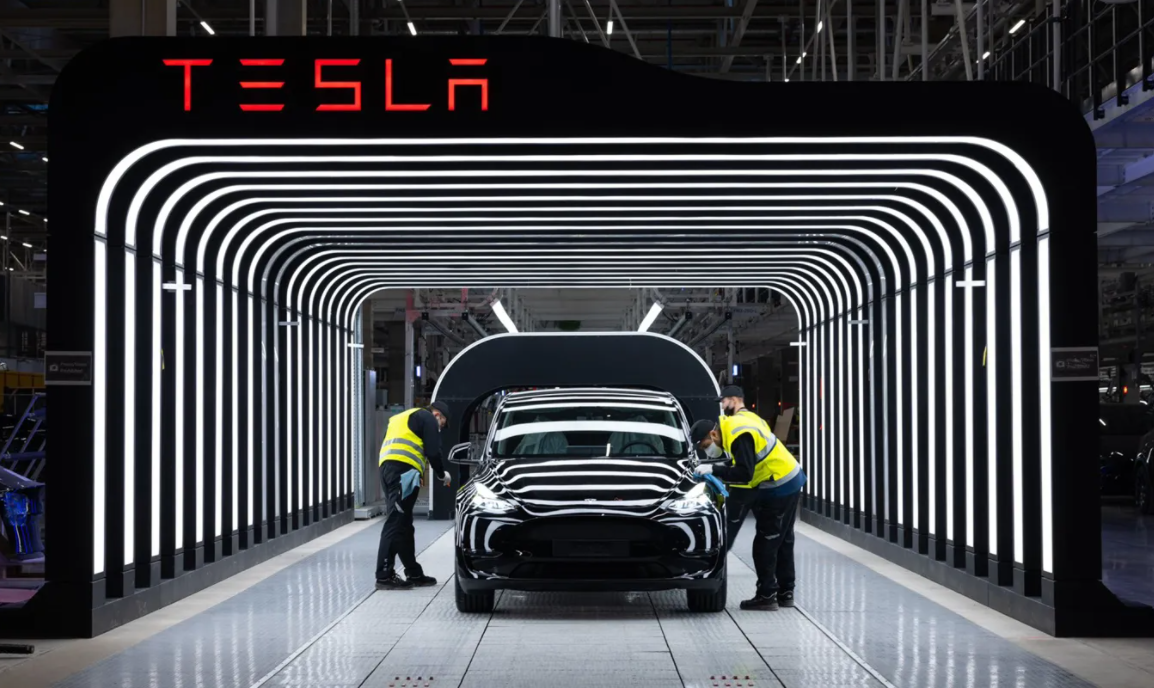 特斯拉上海超级工厂第100万辆整车下线