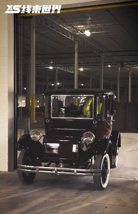 Munro老爷子体验一百多年前的电动汽车，看看一百多年前的电动汽车是什么样子的